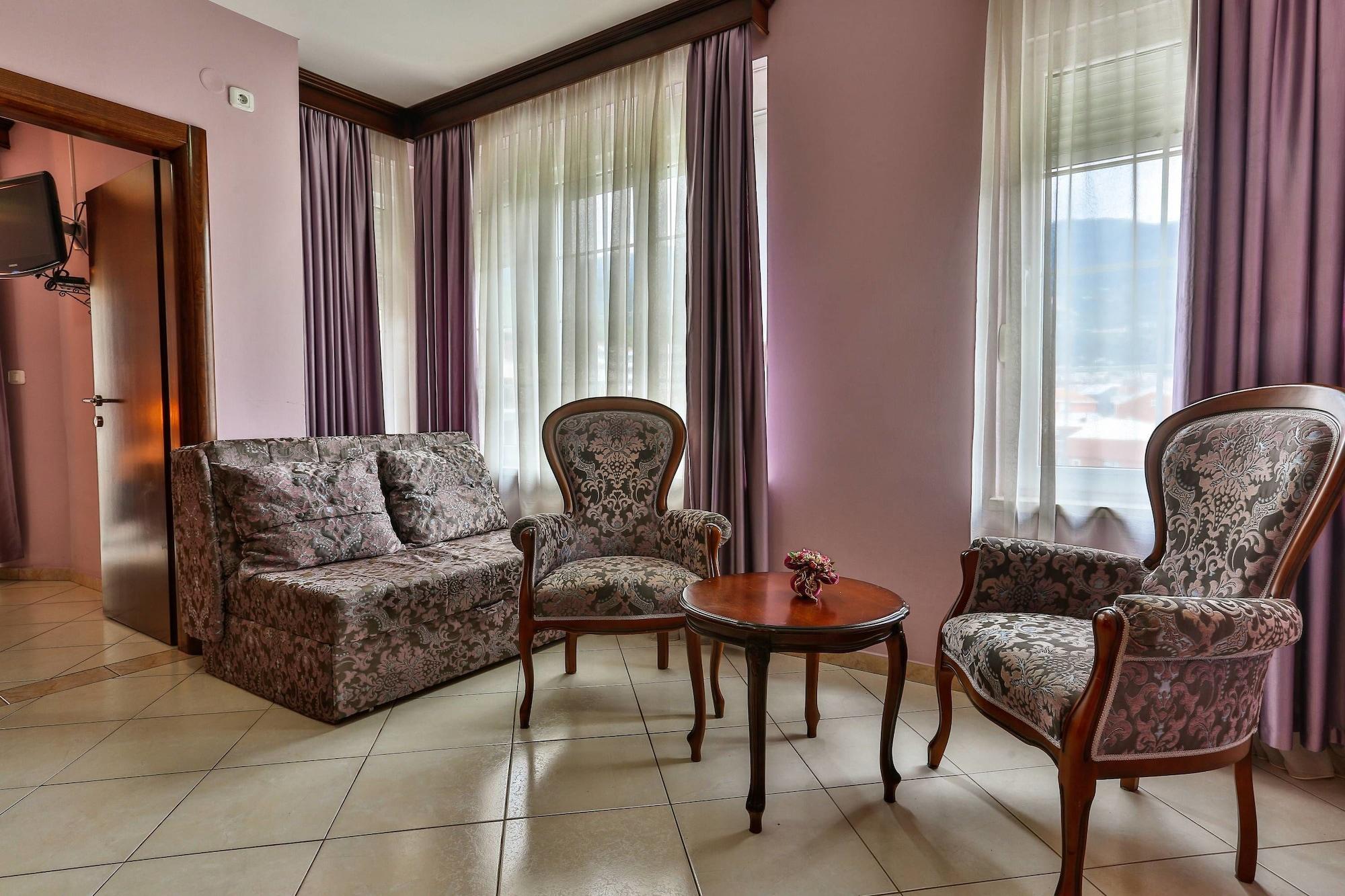 Villa Imperija Guesthouse بودفا المظهر الخارجي الصورة