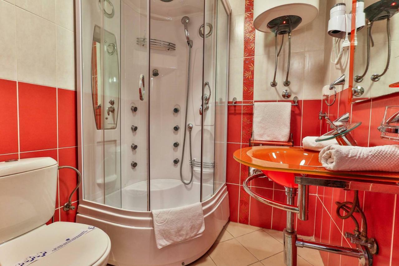 Villa Imperija Guesthouse بودفا المظهر الخارجي الصورة