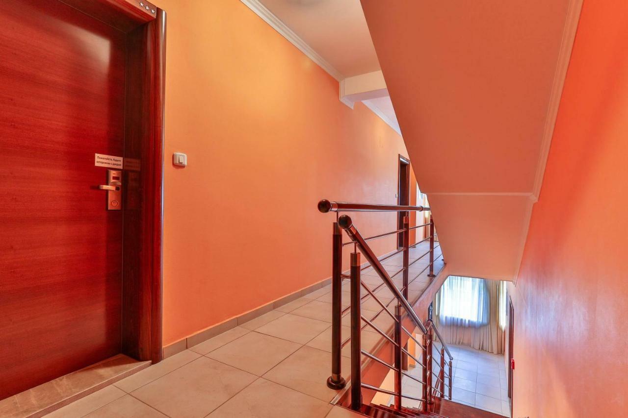 Villa Imperija Guesthouse بودفا المظهر الخارجي الصورة